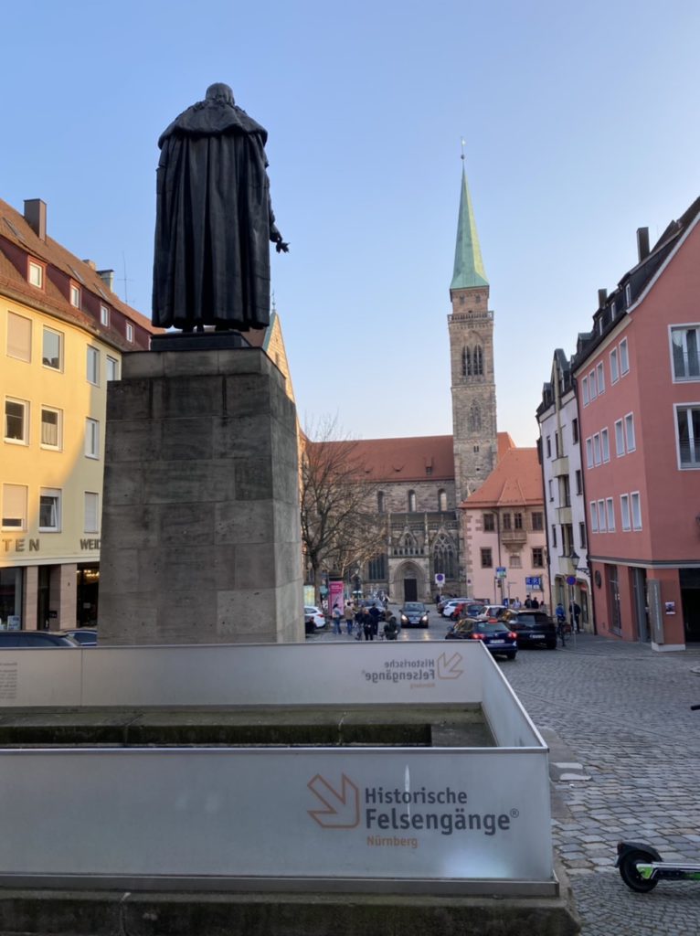 Entry to the Felsengänge