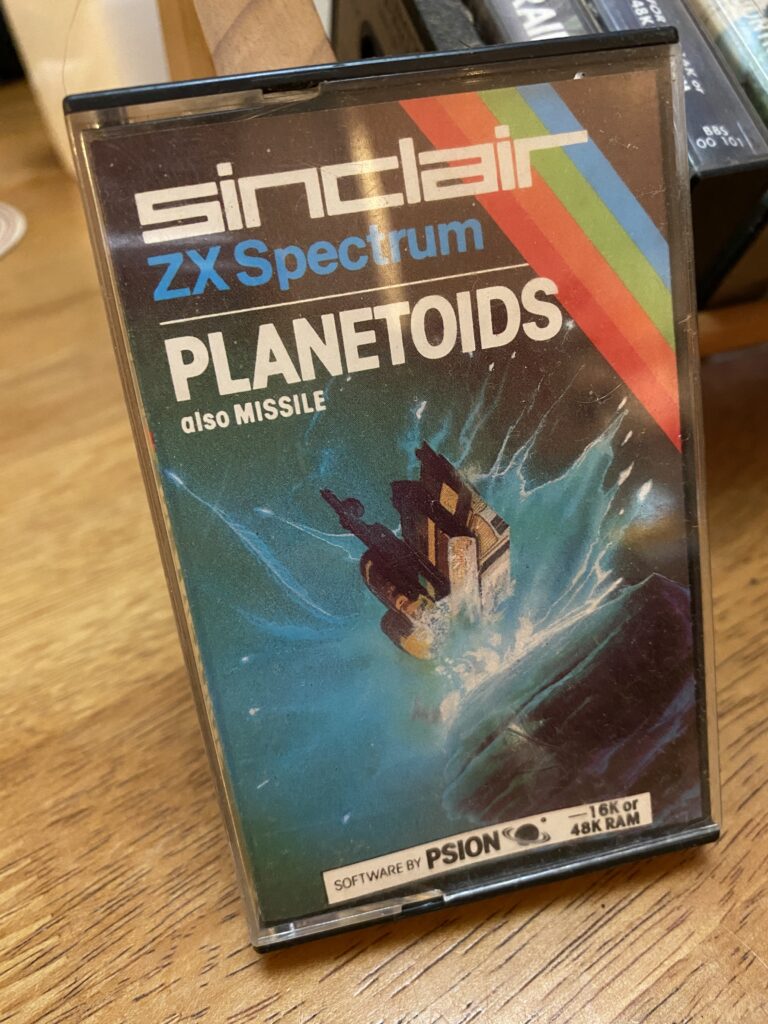 Planetoids