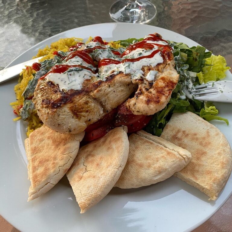 Heat advisory in München today, we we had a little Grillparty! “Halal Street-Cart Chicken” cooked and eaten al fresco… ☀️🔥