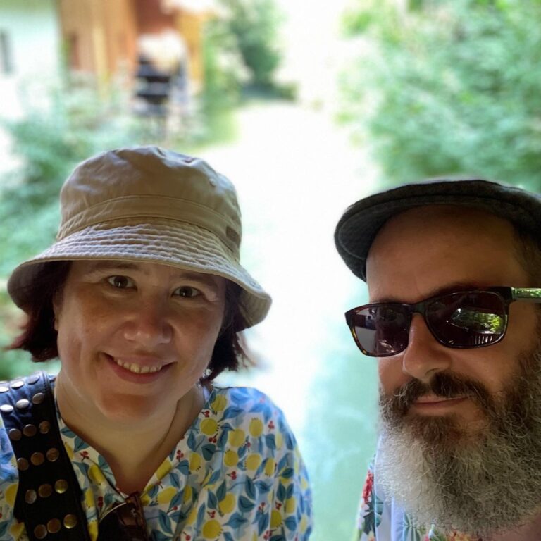 Finally checking out the Munich Zoo on a beautiful day. No feeding the animals… pretzels. 😂 And of course we paid the other Aussie expats a visit… 🦘🐘🦬🦩🦒🦍