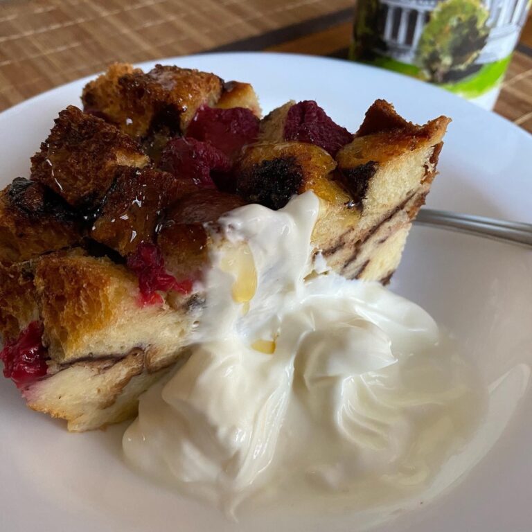 He turned the leftover Christmas babka into a chocolate and raspberry bread pudding! 😍