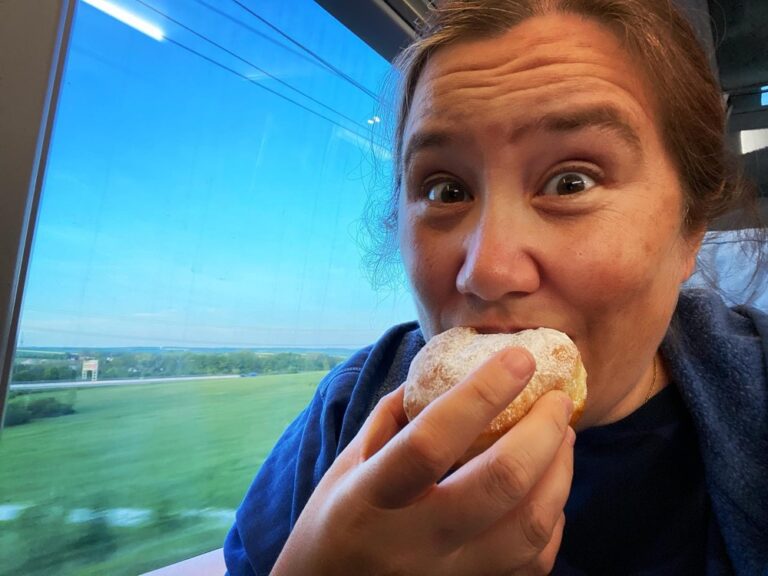 Ich bin ein… jelly doughnut! 😂🍩 #berliner