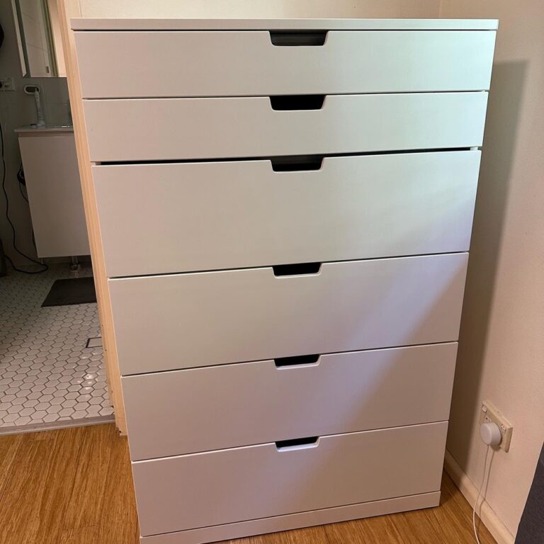 We built one shoe organiser, two night tables, and a dresser and didn’t use a single hex key! Did IKEA phase them out at some point?! 🤯