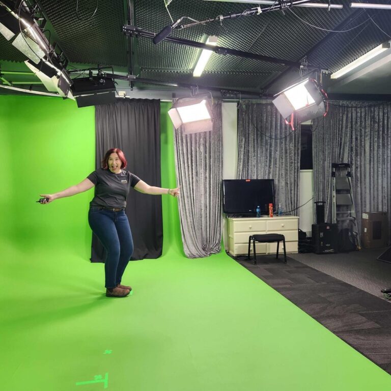 It was my absolute honour to spend the last two days with Wendy and Harinder from the AWS Community Builders program rehearsing and delivering the closing keynote for #AWSBuildersOnline. Now, how do we get cast in the next Marvel movie?? 😂 #greenscreenpros