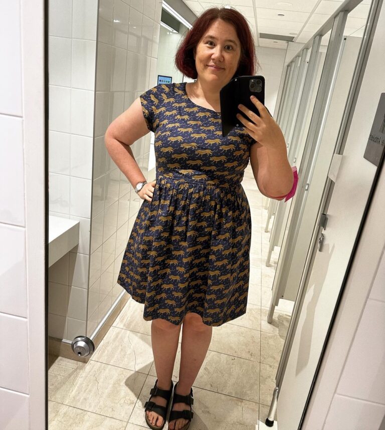 Bathroom selfie of my new @made590 Jessie dress featuring @riflepaperco fabric! 👗😍

A few weeks ago, I saw my friend @jpofoz wearing a beautiful Liberty print dress and asked her where she got it. She told me @made590 and I started following them on Insta. When I saw the new capsule range coming out, I had to go try them on… and two of them came home with me. 😉