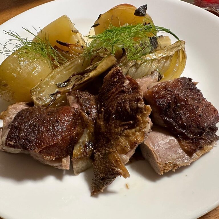 Ottolenghi’s Boulangère lamb with potatoes, onions, and fennel. Because it’s not enough that the Snook cooks me wonderful food— every now and then I have to say, “Hey, I saw a tasty looking recipe in the Guardian the other day…” 😂❤️