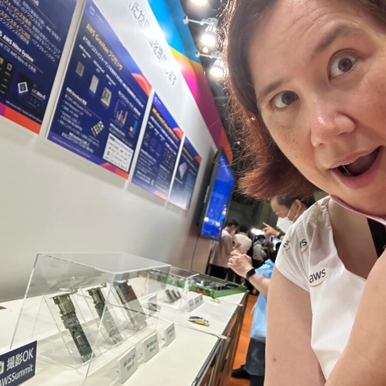 What, doesn’t everyone get excited to take selfies with cloud infrastructure?! 😂 I’m at the AWS Summit Tokyo checking out an AWS Outposts rack and all three generations of AWS Nitro system cards!

#aws #cloud #infrastructure