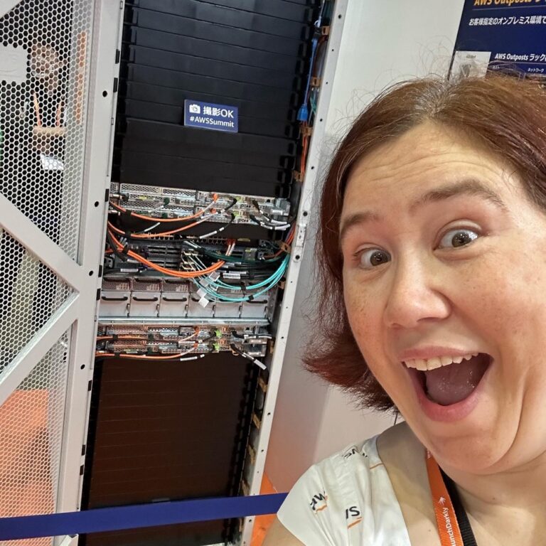 What, doesn’t everyone get excited to take selfies with cloud infrastructure?! 😂 I’m at the AWS Summit Tokyo checking out an AWS Outposts rack and all three generations of AWS Nitro system cards!

#aws #cloud #infrastructure