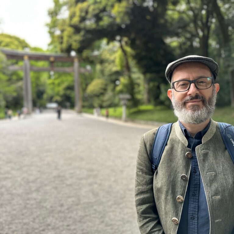 Sightseeing, shrines, shopping, and sake today in Shinjuku, Harajuku, and Shibuya. It was also lovely to catch up with my colleague Nick and our old buddy Kame!