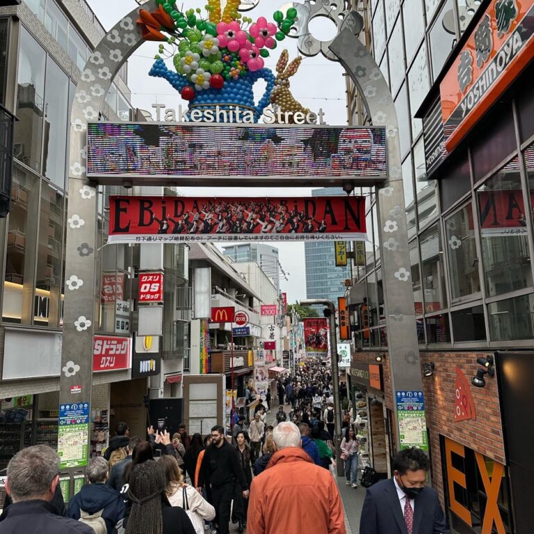 Sightseeing, shrines, shopping, and sake today in Shinjuku, Harajuku, and Shibuya. It was also lovely to catch up with my colleague Nick and our old buddy Kame!