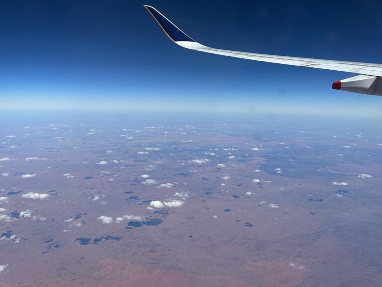 Even though it was a long journey, there were definitely some highlights. It’s always a thrill to spot Uluru from the air, hulking in the desert. There was a spectacular sunset as we left Singapore. And I spotted a giant thundercloud full of lightning as we headed across the Bay of Bengal. ✈️🌅🌩️