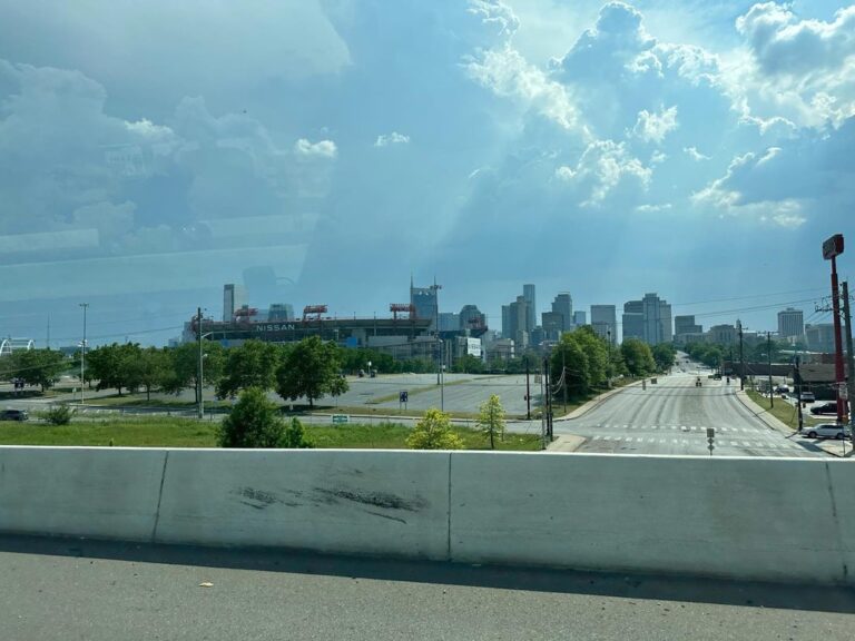 Four states, 500+ miles, one thunderstorm ⛈️, and a detour because Dad wanted to see the giant Buc-ees gas station. 😂 NEXT STOP SPACE CAMP 🚀 🧑‍🚀