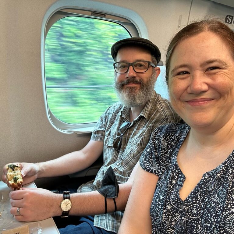 BULLET TRAIN! Mr. Snook finally gets to ride the Shinkansen as we head off on a long day trip to Kyoto.  We picked seats with a view of Mt. Fuji, but unfortunately it’s a bit too hazy. I’m taking advantage of the time to work on my sweater some more… 🚅🗻🧶