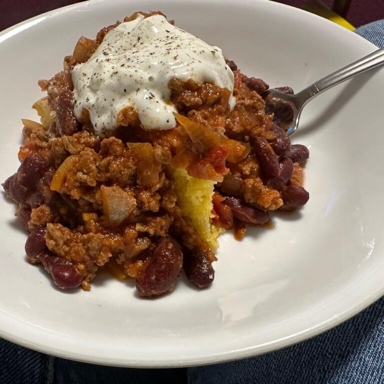 Proof that I remain a somewhat capable adult: I made cornbread and chili (both from scratch) for dinner, and I executed a flawless parallel park that my father would be proud of, in full view of a large crowd of people. 👩‍🍳🚗