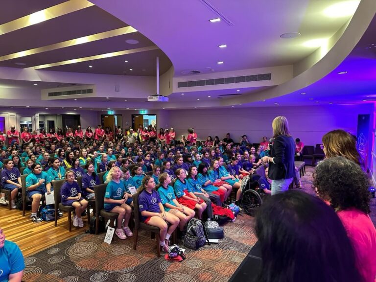 Having an amazing day with 800 young women at #awsgirlstechday! Thanks to our keynote speaker Carly Wishart and panelists Rebecca Burke, Afshan Siddiqui, and AWS Hero Wendy Wong. We’ve got lasers, robots, and VR happening! Amazing work by Amy Jaballah, Inspiring the Future Australia, all the AWS volunteers, and the #awsincommunities team for making this happen! ❤️