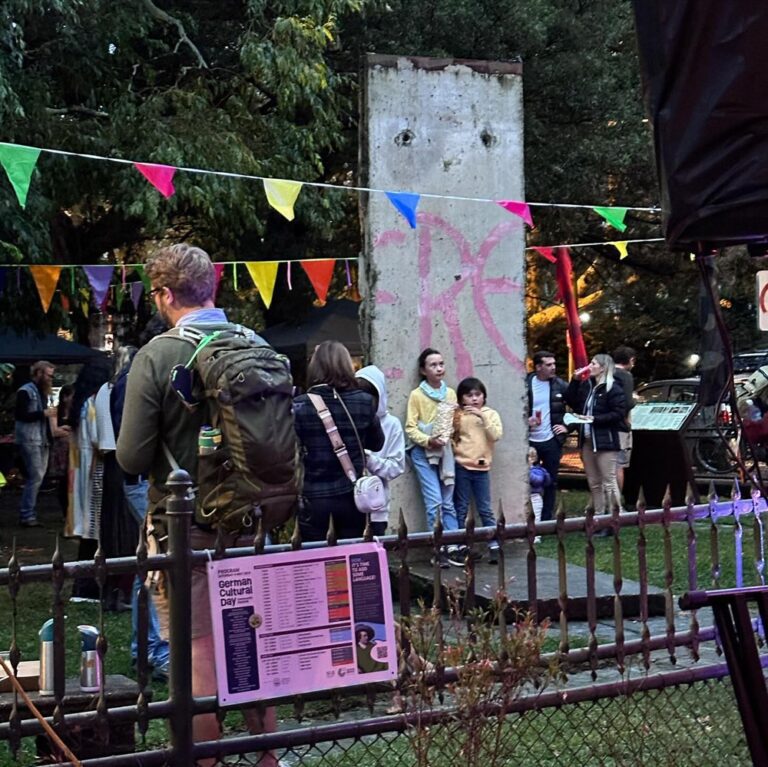 German Cultural Day Festival at the @goetheinstitut_australien in Sydney! Viel Spaß mit Festbier und Brez’n und Musik. ❤️🇩🇪🥨🍻