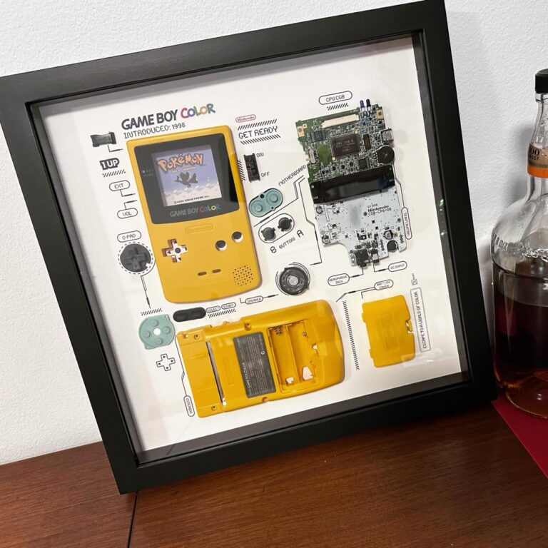 The home renovation continues, but we’re starting to collect some new pieces to decorate. I was thrilled to nab one of these deconstructed GameBoy pieces from @xreart_official!