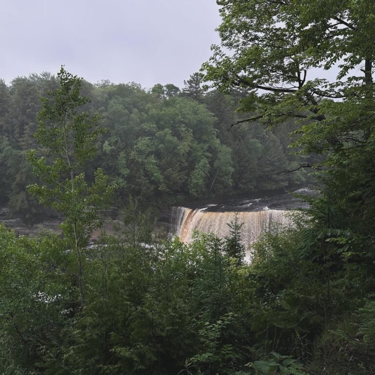 A cloudy, gusty, rainy day seemed like the perfect occasion to check out the Whitefish Point Shipwreck Museum. We also visited the Tahquamenon Falls (and brewery), as well as the Sault Ste. Marie locks… 🚢⚓️🌧️