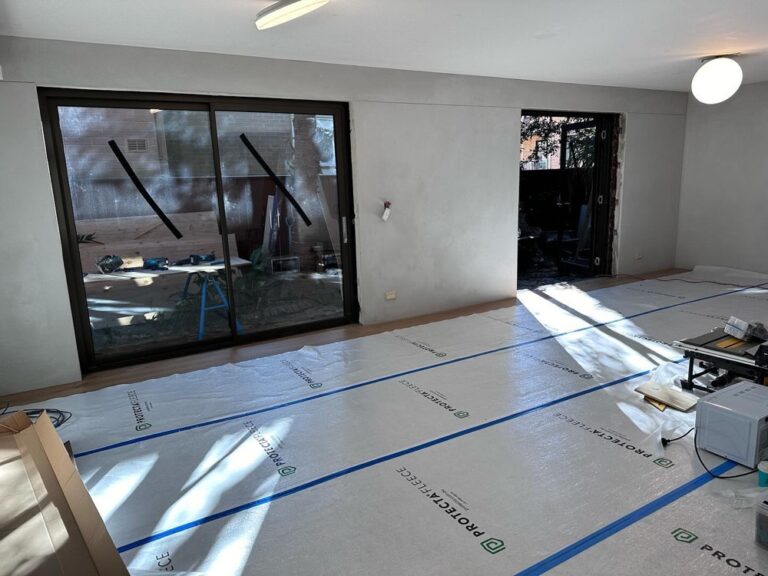 Week 16: The floor is going in! Really loving the warm colour and the wide boards. The final window trims will be going in soon, and the cabinetry will be kicking off. We had some fun picking paint and upholstery colours, and thinking about how the curtains will work… #renovation 🏠