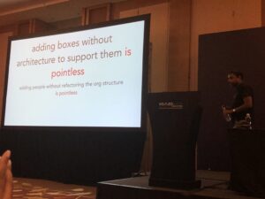 Adding people to your startup without refactoring the org structure *is pointless*, says @gojektech. STRONG AGREE. 💯 #voxxeddayssingapore https://t.co/EosyD5Yhzc