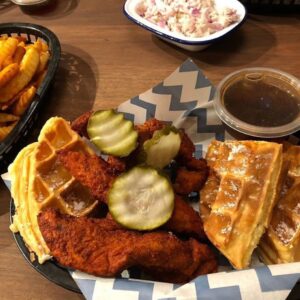 When three Americans get together for lunch... (Turns out political outage partners well with chicken & waffles!) https://t.co/CwDZxly2Dm https://t.co/YmBvhalT7O