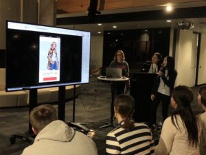 When I see a clothing-related app from @hannahcancode, I know it’s going to be good! My Perfect Fit uses AR to help you shop online for clothes that fit. #SheHacks2018 https://t.co/PI3G1u5Wn9