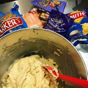 It’s been a while since I baked. Was inspired to create some truly OTT American Compost Cookies for the 4th of July! 🇺🇸🍪 https://t.co/tsL9VBXOLx https://t.co/scp5t9eo5C