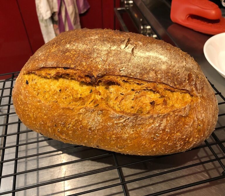 Followed my nose after a meeting ended and gasped when I found this beauty. Looks like the Mad Scientist’s apparatus has the desired result! (It’s orange because it’s a spicy pumpkin bread!) ❤️🍞