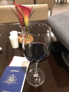 99% of LAX sucks, but this? Doesn’t suck. See you soon, Sydney. ❤️🍷 (@ Emirates Business Lounge in Los Angeles, CA) https://t.co/yPqq10NlFf https://t.co/LIYdKN2QVT