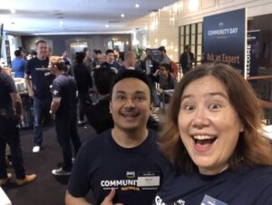 Nice crowd gathering at AWS Community Day! Folks enjoying hands-on labs, Alexa and DeepLens demos, and having lots of great networking conversations. #awscommunity https://t.co/13iNMsD7VY