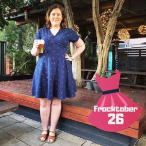 #frocktober 26: Dinosaur dress (Tiramisu from Cake Patterns), made by me! #pockets ❤️👗🍺 https://t.co/LxP12tekoX https://t.co/wEPM39mG1D