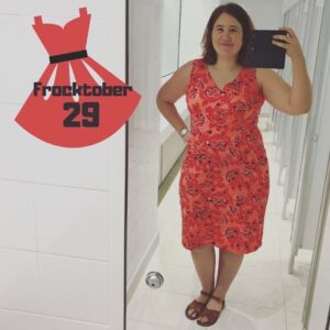 #frocktober 29: Hawaiian wiggle dress, made by me in @gertie18’s workshop! #workbathroomselfie https://t.co/FGqGWpMY79 https://t.co/ppqq8qGhHn