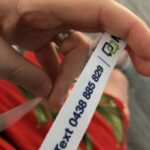 @mikefrontenddev @webdirections It IS on the lanyard! #wds18 https://t.co/hqiTEARafj