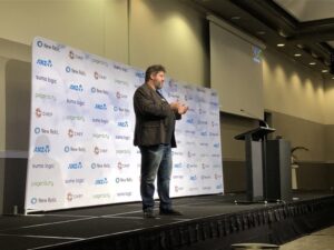 Incident Commanders shouldn’t also be resolvers. If they are the best person to resolve, they should hand off Commander responsibility. As Ron Swanson says, “don’t half-ass two jobs. Whole ass one job.” 👏 @mattstratton #dotcnz #dotc19 https://t.co/TzwEigC3Vc