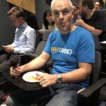 At first I was like, why do I need a desk at a meetup? But this guy’s got it figured out. 😂 #commbanklyfe #yownight https://t.co/y7fW2fspum