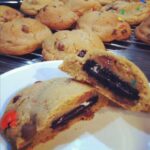 Thanks to my in-depth 7-11 cookie investigation yesterday, people seem to think I'm some sort of Cookie Expert. And you know what? I am. I'm the genius that baked both Oreos and Tim Tams in choc chip cookies. So I know what I'm talking about. 🍪👩‍🔬 https://t.co/nlmFuLwQCv