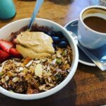 Açai bowl with homemade peanut butter. A pretty brekkie! https://t.co/atoRKG9RXV https://t.co/8CPOn5we48