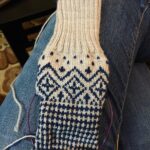 Vacation sock knitting progress... https://t.co/VW2QurCk0a https://t.co/0LIYRl9jqZ