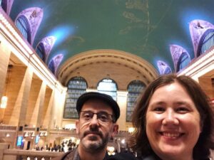 First 4hrs in NYC: a visit to the Library to see some old friends 🐻❤️, voting at the Aussie consulate 🇦🇺, and Grand Central Station 🚇! https://t.co/8D82li1qxR