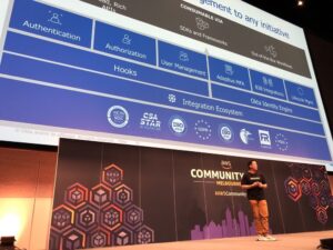 The live stream is on all day, which means we’ve got speakers happening even during the breaks! Now learning about @okta and some of the challenges around identity and user experience... #AWSCommunity https://t.co/uLGaamGCIT