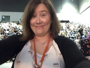 3:20 today in the Goldfields main theatre - come hear the lady in the AWS dress 👗 share her epic battle with grumpy sysadmins, AWS Lambda, flaky 3rd party APIs, overly enthusiastic Dutch startup founders (😉 @evanderkoogh) and more! Oh, there will be 😺 too. #AWSCommunity https://t.co/baKFc83RpT