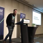 Sydney’s own @mootpointer talking about your team as a distributed system. (He also has the coolest speaker photo/Twitter avatar.) #yowperth https://t.co/Mum6LFYdGK