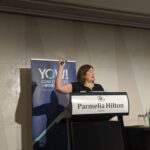 RT @battlepanda_au: The wonderful @web_goddess at @yow_conf #YOWPerth. Yes even skechnoted! https://t.co/ASsulG42NA