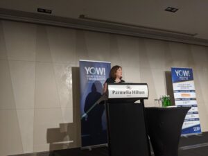 RT @battlepanda_au: The wonderful @web_goddess at @yow_conf #YOWPerth. Yes even skechnoted! https://t.co/ASsulG42NA