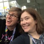 Duelling selfies with @MichelePlayfair from @yow_conf at #dddsydney... https://t.co/fhOLEvvaY5