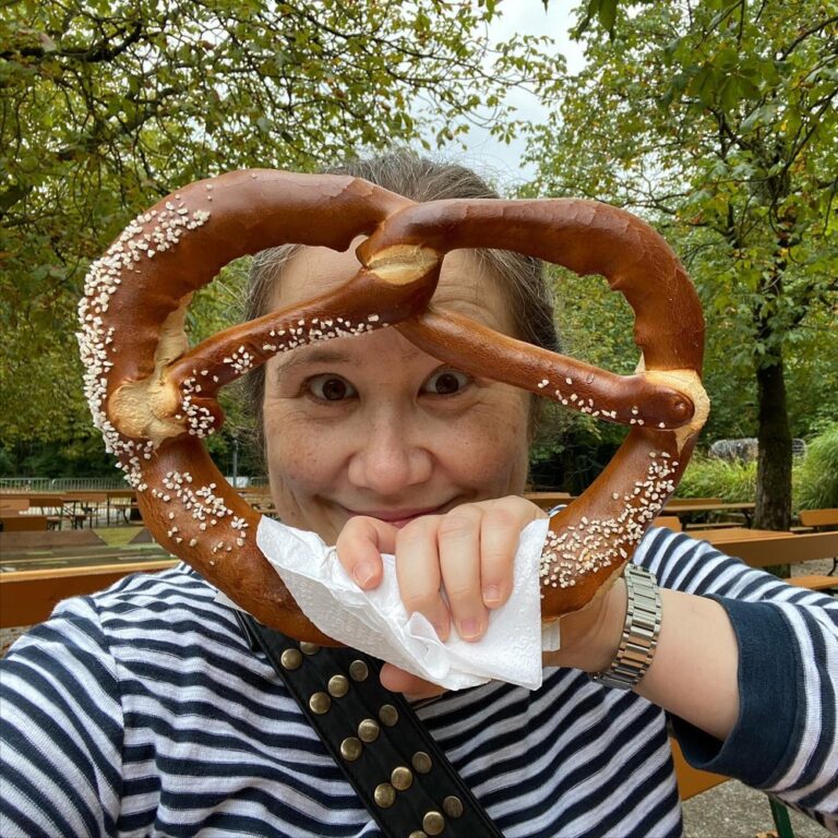 I levelled up. 🥨❤️ (Head for scale.)