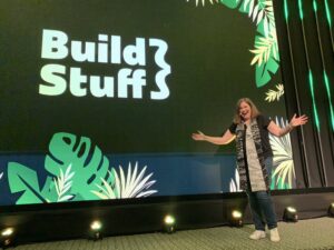 RT @heidihelfand: Yay it’s @web_goddess up next at #buildstufflt https://t.co/pVx3kZk4NR