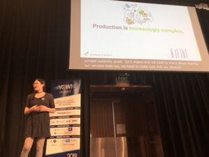 Continuing the theme of complexity, next up is @lizthegrey who is going to give us tips about managing it. @honeycombio #yow19 https://t.co/VMiFHWtF3x