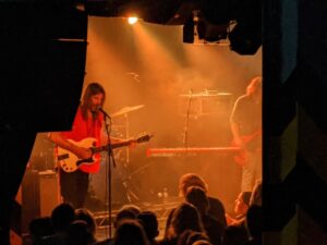 25 years ago I used to joke that I wished Evan Dando would take me to Prom. At least now I can say that we’ve both performed on the same stage! https://t.co/59mP8sV4hR