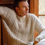 Fortunately remembered to do a search on @ravelry before I started reverse engineering Chris Evans's Knives Out sweater and found that @_Caryn_S has already started! (Caryn - let me know if you want help!!) https://t.co/mgIVWo0o7u https://t.co/jQ4bfdNrd5